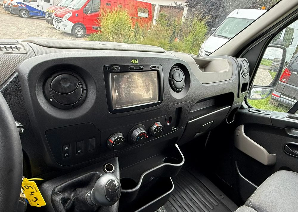 Combi van Renault Master: picture 12
