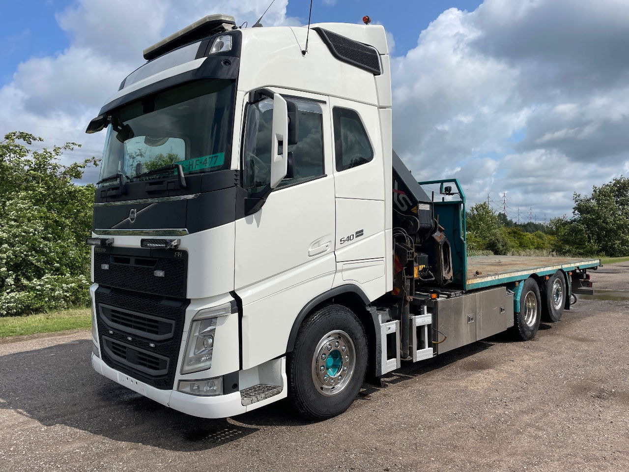 Volvo FH 13.540 FH 540 with hiab 477 e6 with remote - Crane truck: picture 2 Volvo FH 13.540 FH 540 with hiab 477 e6 with remote - Crane truck: picture 2