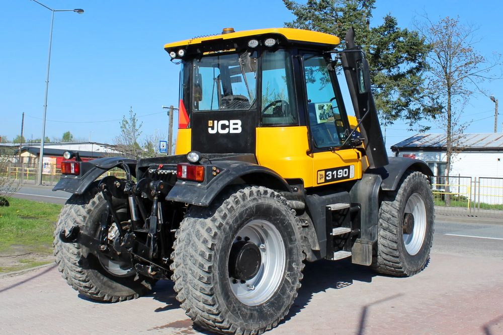 JCB Fastrac 3190 - Farm tractor: picture 3 JCB Fastrac 3190 - Farm tractor: picture 3