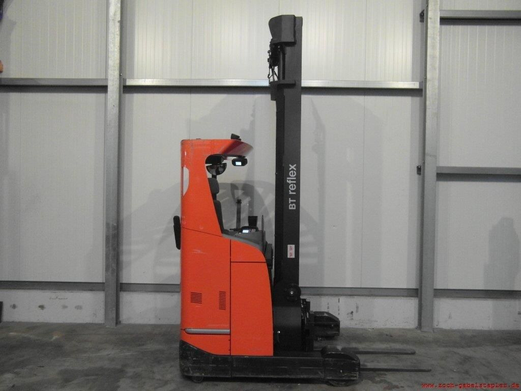 BT RRE140E - Reach truck: picture 1 BT RRE140E - Reach truck: picture 1