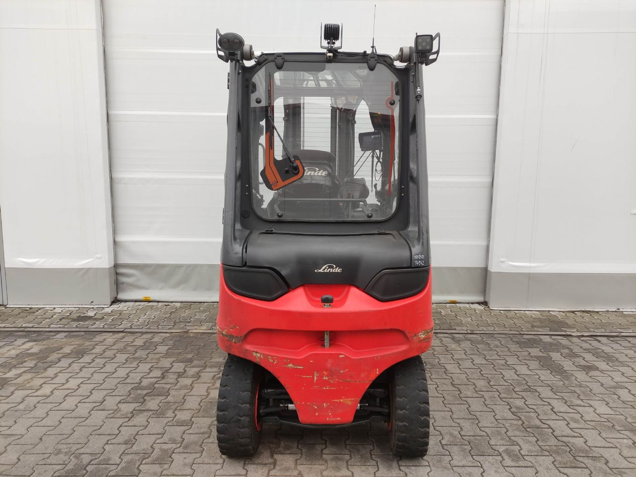 Linde E35H-01/600-388 - Electric forklift: picture 4 Linde E35H-01/600-388 - Electric forklift: picture 4