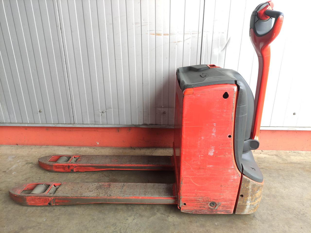 Linde T16-1152 - Pallet truck: picture 1 Linde T16-1152 - Pallet truck: picture 1