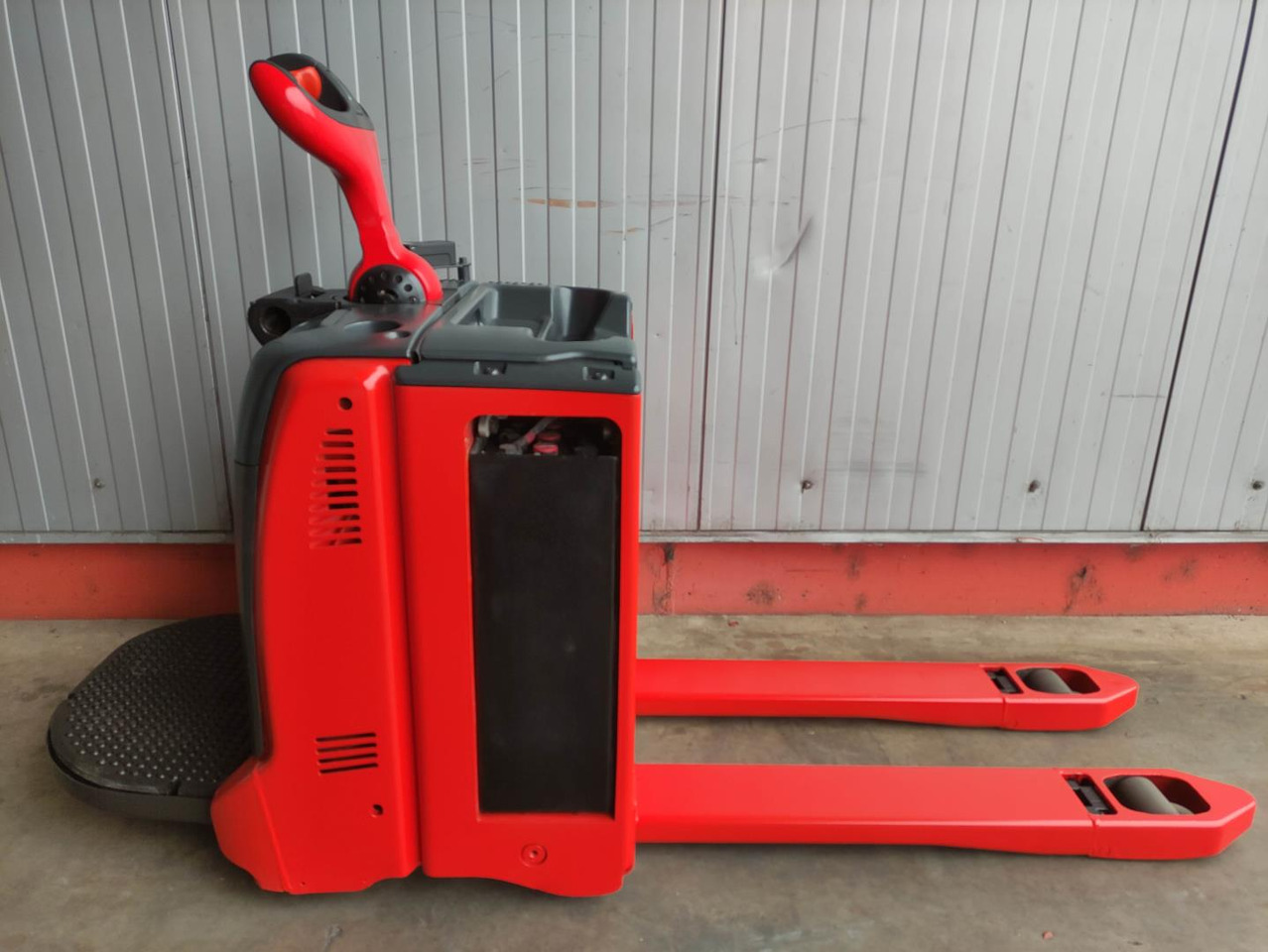 Linde T25 AP (LACK NEU) - Pallet truck: picture 2 Linde T25 AP (LACK NEU) - Pallet truck: picture 2