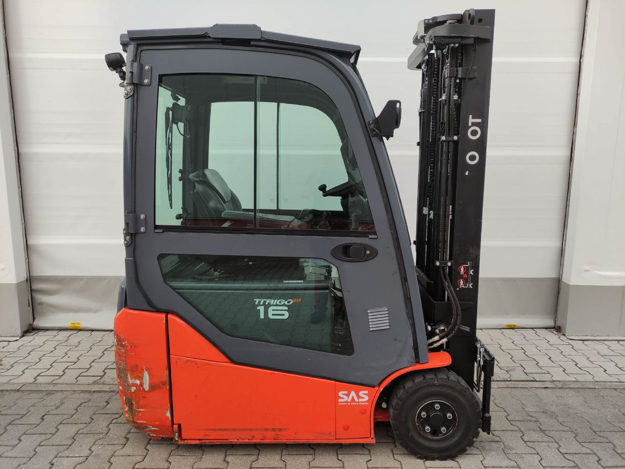 Toyota 8FBE16T - Electric forklift: picture 2 Toyota 8FBE16T - Electric forklift: picture 2