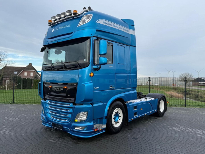 DAF XF 480 FT VOLLUCHT, LEREN STOELEN, PTO, KIPPER, SMART TACHO 2, TOP. - Tractor unit: picture 3 DAF XF 480 FT VOLLUCHT, LEREN STOELEN, PTO, KIPPER, SMART TACHO 2, TOP. - Tractor unit: picture 3