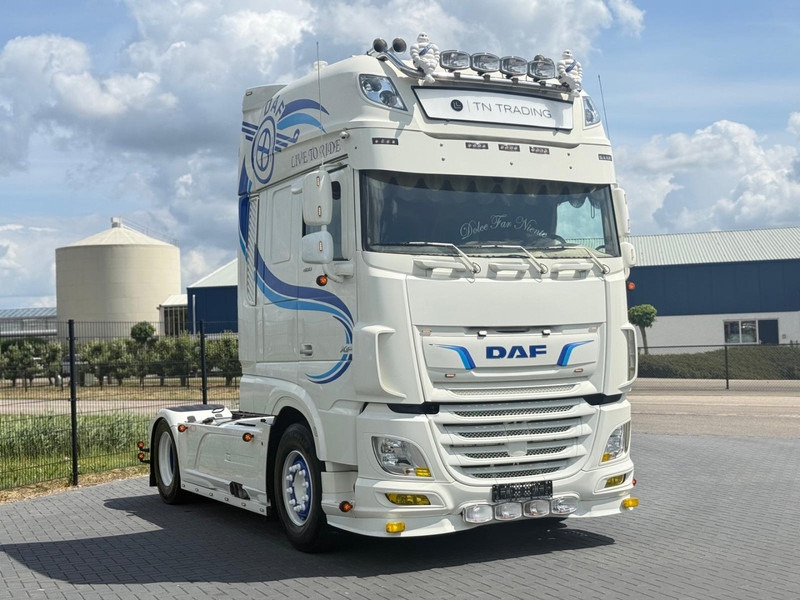 DAF XF 480 SHOW TRUCK, LOW MILEAGE, RETARDER, INTERIOR, TOP! - Tractor unit: picture 1 DAF XF 480 SHOW TRUCK, LOW MILEAGE, RETARDER, INTERIOR, TOP! - Tractor unit: picture 1