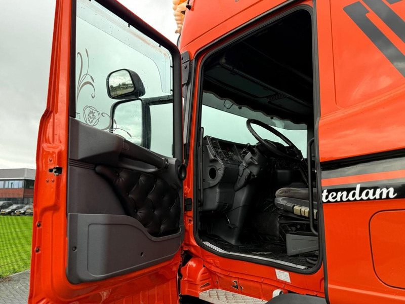Tractor unit Scania R 164 GA 6X2/4 NA 580 SHOW TRUCK, GESTUURDE VOORLOPER, COMPLEET, TOP.: picture 19