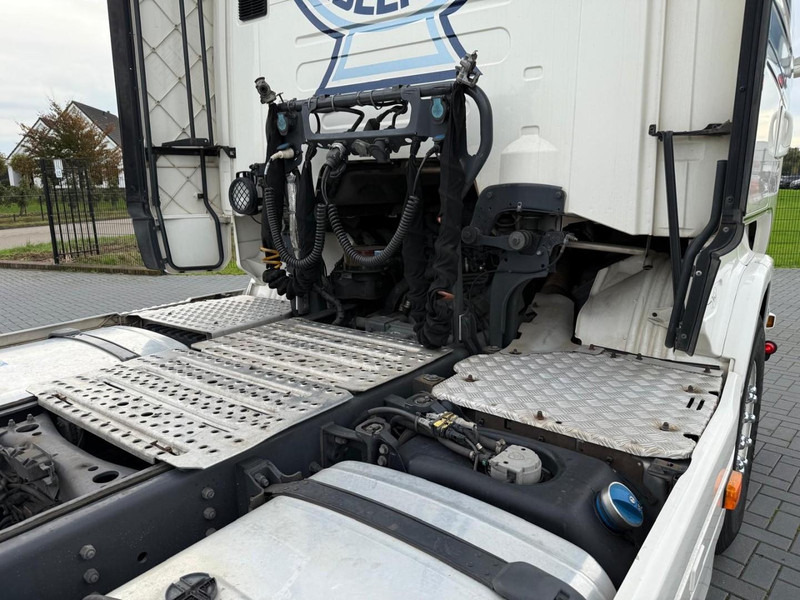 Tractor unit Scania R450 RETARDER, 2X BED, 2X TANK, APK, SMART TACHO 2.: picture 16