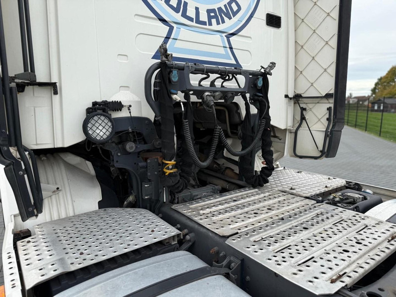 Tractor unit Scania R450 RETARDER, 2X BED, 2X TANK, APK, SMART TACHO 2.: picture 10