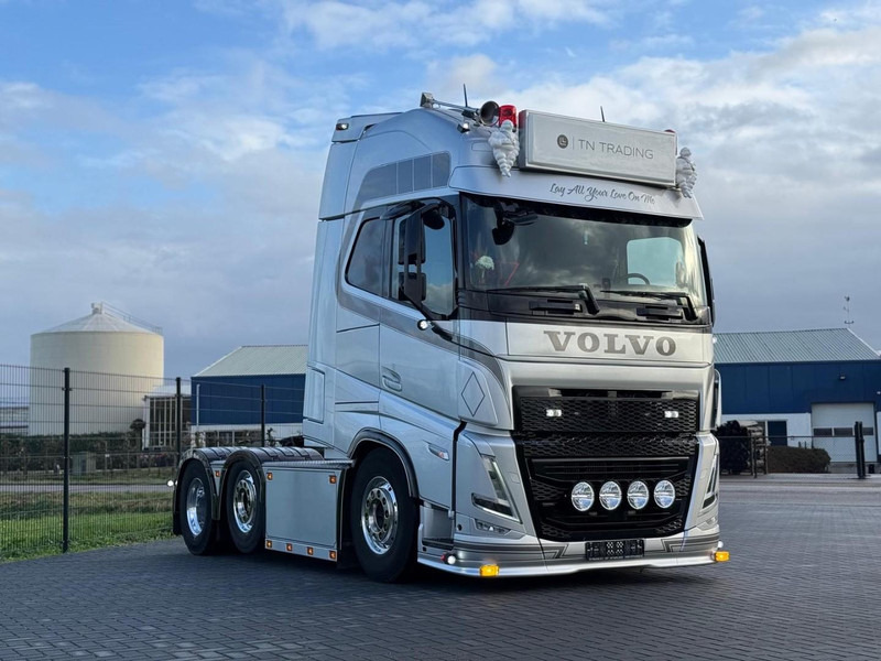 Volvo FH 13.460XL SHOW, ALCOA, INTERIEUR, ALS NIEUW, PUSHER, TOP. - Tractor unit: picture 1 Volvo FH 13.460XL SHOW, ALCOA, INTERIEUR, ALS NIEUW, PUSHER, TOP. - Tractor unit: picture 1