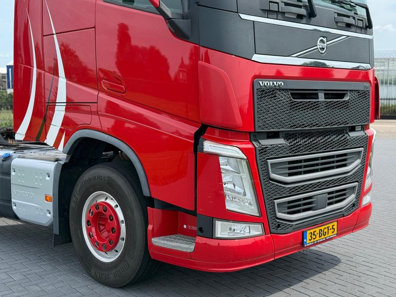 Volvo FH13.420 ADR, SMART TACHO 2, NL TRUCK, ALCOA, STEEL/AIR, PERFECT CONDITION, 2X TANK. - Tractor unit: picture 3 Volvo FH13.420 ADR, SMART TACHO 2, NL TRUCK, ALCOA, STEEL/AIR, PERFECT CONDITION, 2X TANK. - Tractor unit: picture 3