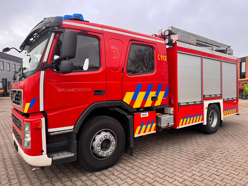Volvo FM9 - Fire truck: picture 1 Volvo FM9 - Fire truck: picture 1