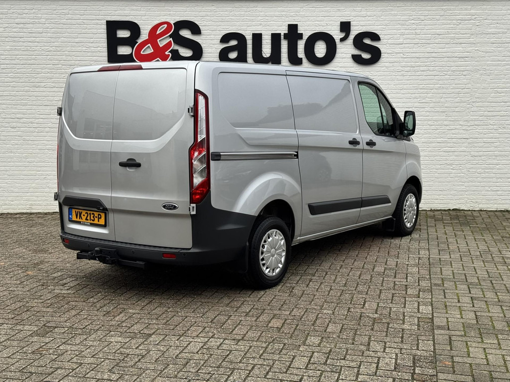 Ford Transit Custom-270 2.2 TDCI L1H1 Trend Cruise control Airco Winterpack Parkeersensoren v/a Achteruitrijcamera Bluetooth - Panel van: picture 2 Ford Transit Custom-270 2.2 TDCI L1H1 Trend Cruise control Airco Winterpack Parkeersensoren v/a Achteruitrijcamera Bluetooth - Panel van: picture 2