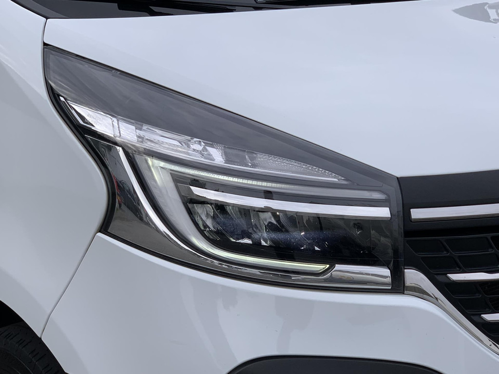 Renault Trafic-2.0 dCi 120 T29 L2H1 Thermo King Elektrisch incl standkoeling Koelen en vriezen Airco Bluetooth Usb media - Refrigerated delivery van: picture 5 Renault Trafic-2.0 dCi 120 T29 L2H1 Thermo King Elektrisch incl standkoeling Koelen en vriezen Airco Bluetooth Usb media - Refrigerated delivery van: picture 5