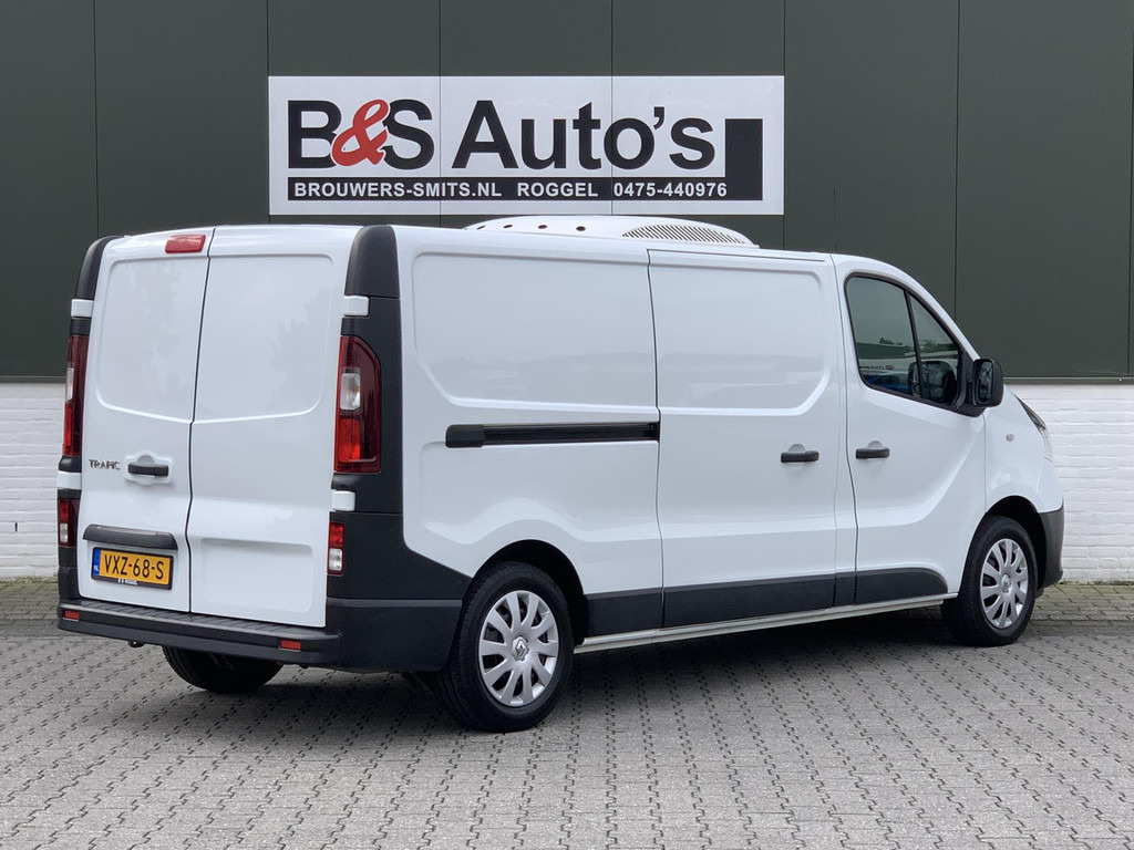 Renault Trafic-2.0 dCi 120 T29 L2H1 Thermo King Elektrisch incl standkoeling Koelen en vriezen Airco Bluetooth Usb media - Refrigerated delivery van: picture 2 Renault Trafic-2.0 dCi 120 T29 L2H1 Thermo King Elektrisch incl standkoeling Koelen en vriezen Airco Bluetooth Usb media - Refrigerated delivery van: picture 2