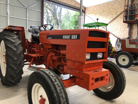 Renault 551 Tracteur sans cabine à 13 500 € exo de tva - Farm tractor: picture 3 Renault 551 Tracteur sans cabine à 13 500 € exo de tva - Farm tractor: picture 3