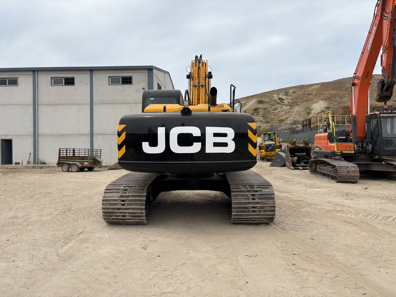 JCB JS220LC - Crawler excavator: picture 4 JCB JS220LC - Crawler excavator: picture 4