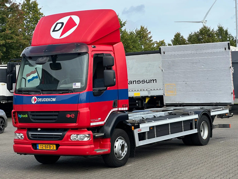 DAF Hytruck C16E 4x2 BDF/ Volledig Elektrisch / Laadklep / Apk 07-2026! - Container transporter/ Swap body truck, Electric truck: picture 1 DAF Hytruck C16E 4x2 BDF/ Volledig Elektrisch / Laadklep / Apk 07-2026! - Container transporter/ Swap body truck, Electric truck: picture 1