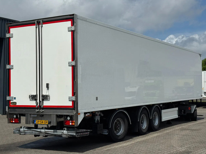 HEIWO Thermo King SLXe 300 / OV-Laadklep / Stuur-as / APK 04-2026 - Refrigerator semi-trailer: picture 1 HEIWO Thermo King SLXe 300 / OV-Laadklep / Stuur-as / APK 04-2026 - Refrigerator semi-trailer: picture 1