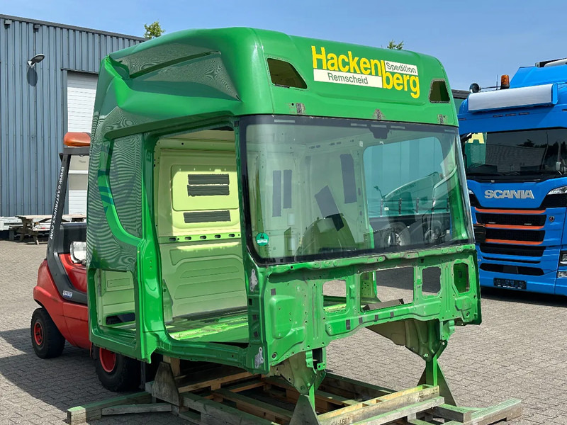 Scania Next Gen S-Cabine / Schade - Cab and interior: picture 1 Scania Next Gen S-Cabine / Schade - Cab and interior: picture 1