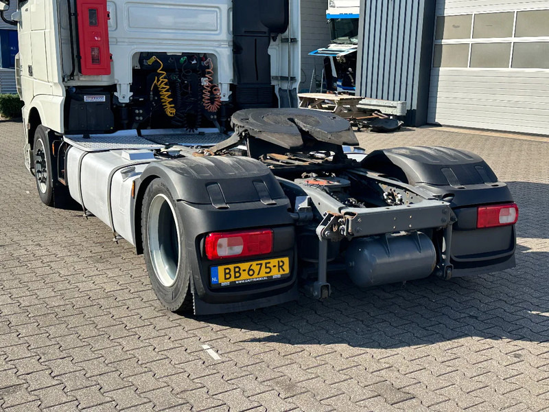 DAF XF 460 Space Cab-Mega-Hefschotel-2 Tank-Euro 6 - Tractor unit: picture 5 DAF XF 460 Space Cab-Mega-Hefschotel-2 Tank-Euro 6 - Tractor unit: picture 5