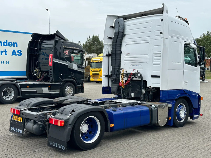Volvo FH 400 Globe XL Mega / Full Air / 2 Tank / Euro 5 - Tractor unit: picture 3 Volvo FH 400 Globe XL Mega / Full Air / 2 Tank / Euro 5 - Tractor unit: picture 3