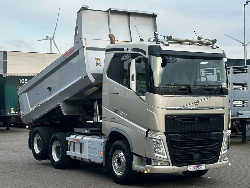 Volvo FH 540 6x4 Big Axle Tipper Tandem Lift Retarder Euro 6 Dual Clutch - Cab chassis truck: picture 3 Volvo FH 540 6x4 Big Axle Tipper Tandem Lift Retarder Euro 6 Dual Clutch - Cab chassis truck: picture 3
