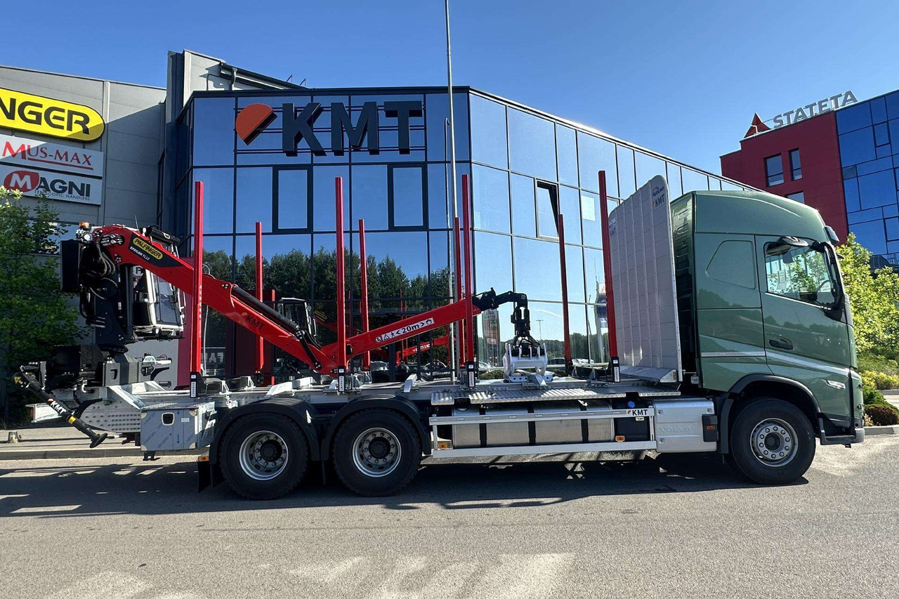 Volvo FH - Timber truck, Crane truck: picture 2 Volvo FH - Timber truck, Crane truck: picture 2
