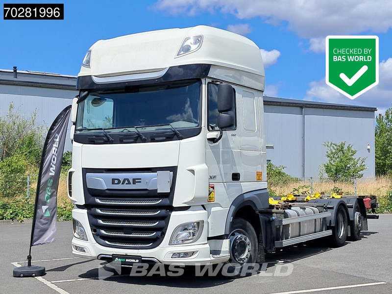 DAF XF 480 6X2 SSC BDF Retarder 2xTanks Lift+Lenkachse ACC Euro 6 - Container transporter/ Swap body truck: picture 1 DAF XF 480 6X2 SSC BDF Retarder 2xTanks Lift+Lenkachse ACC Euro 6 - Container transporter/ Swap body truck: picture 1