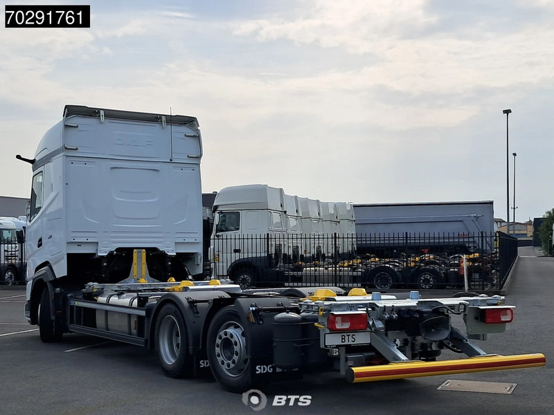 DAF XG 480 6X2 NEW!! BDF Maxi Lift+Steering Axle Automatic Euro 6 - Container transporter/ Swap body truck: picture 2 DAF XG 480 6X2 NEW!! BDF Maxi Lift+Steering Axle Automatic Euro 6 - Container transporter/ Swap body truck: picture 2