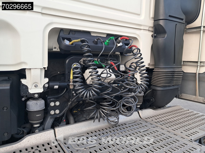 DAF XF 480 4X2 SSC Retarder 2xTanks ACC LED Standklima Euro 6 - Tractor unit: picture 5 DAF XF 480 4X2 SSC Retarder 2xTanks ACC LED Standklima Euro 6 - Tractor unit: picture 5