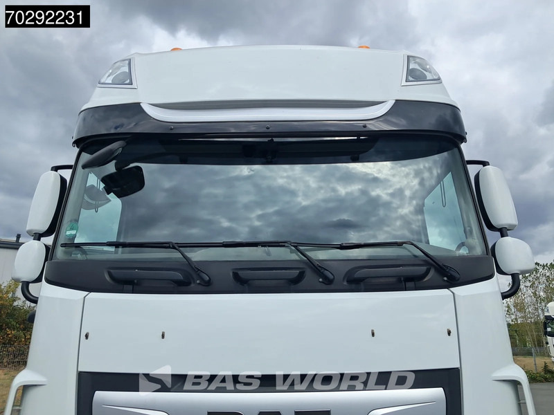 Tractor unit DAF XF 530 4X2 Mega SSC Retarder Hebesattel ACC Euro 6: picture 16 Tractor unit DAF XF 530 4X2 Mega SSC Retarder Hebesattel ACC Euro 6: picture 16