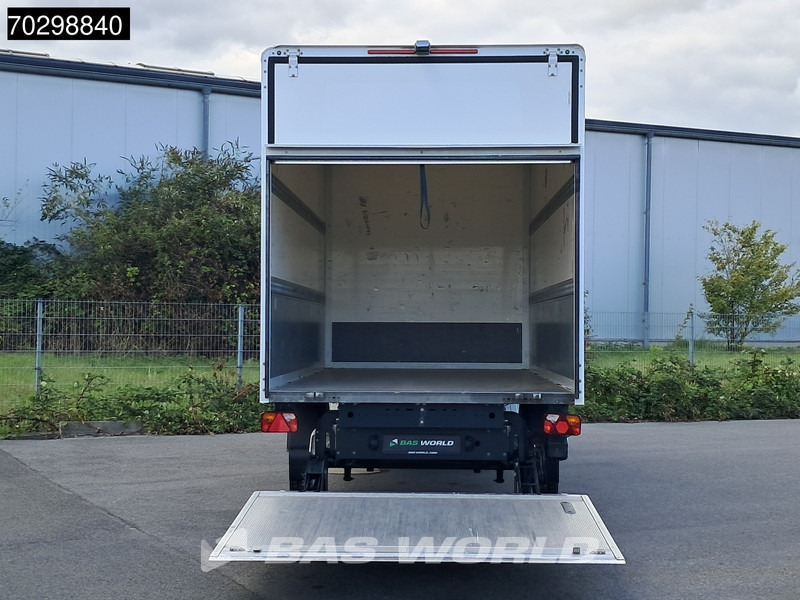 Volkswagen Crafter 140pk Ladebordwand Automatik 140PS Koffer Kamera Tempomat Klima Euro6 20m3 A/C Cruise control - Closed box van: picture 5 Volkswagen Crafter 140pk Ladebordwand Automatik 140PS Koffer Kamera Tempomat Klima Euro6 20m3 A/C Cruise control - Closed box van: picture 5