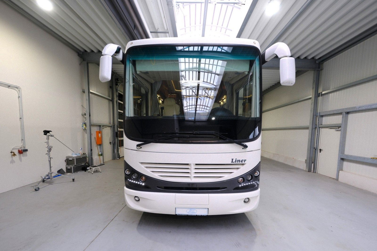 Concorde Liner Plus 890L/M.A.N/Automatik/Einzelbetten/VOL - Integrated motorhome: picture 3 Concorde Liner Plus 890L/M.A.N/Automatik/Einzelbetten/VOL - Integrated motorhome: picture 3