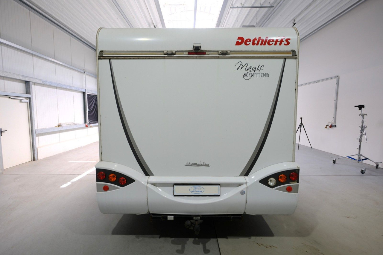 Dethleffs T 001 Magic Edition White/Einzelbetten/Solar - Semi-integrated motorhome: picture 3 Dethleffs T 001 Magic Edition White/Einzelbetten/Solar - Semi-integrated motorhome: picture 3