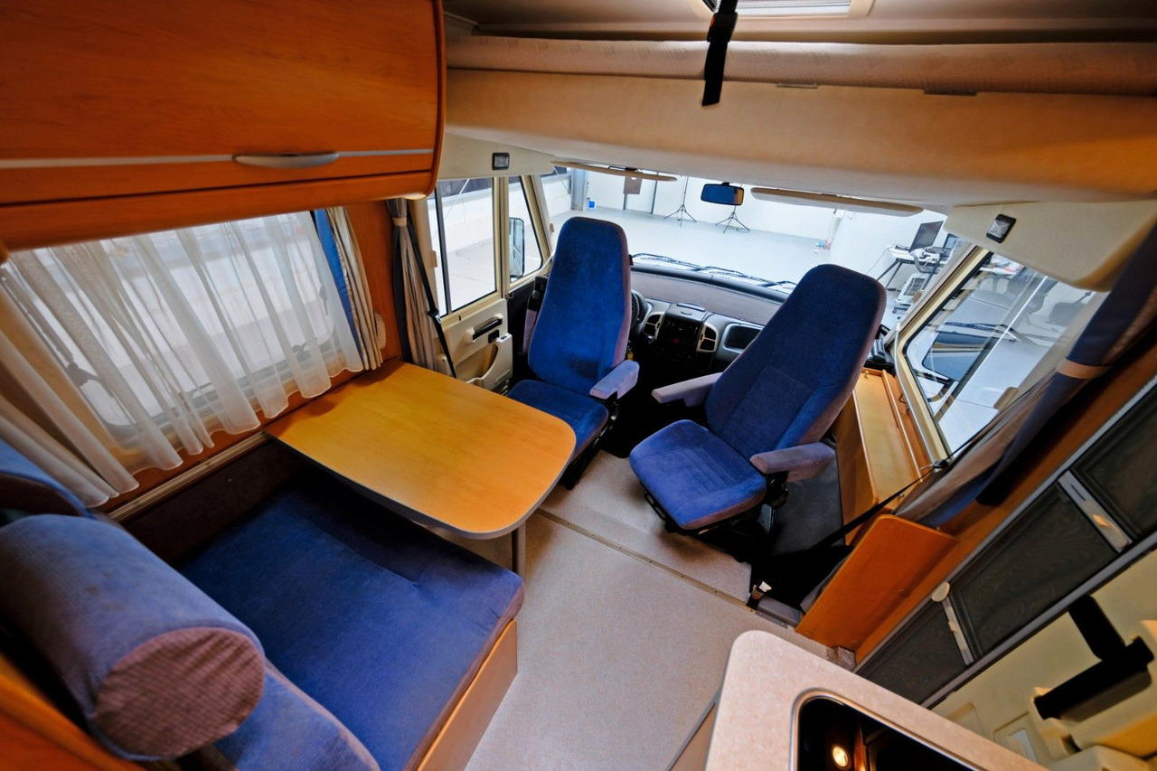 Integrated motorhome HYMER / ERIBA / HYMERCAR B 504 Classic/Festbett+Hubbett/Garage/Klima/Mar: picture 8