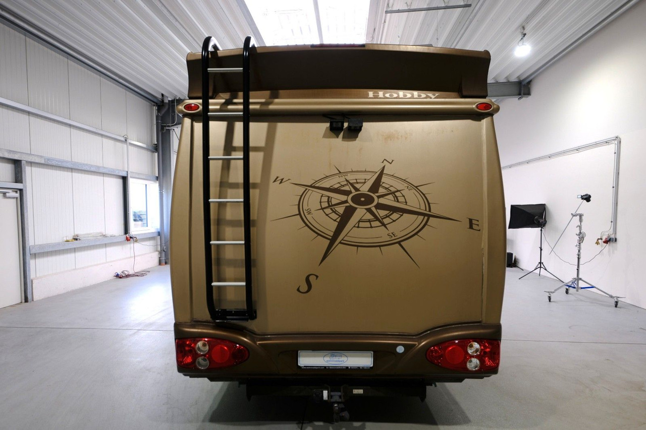 Hobby T 690 GES/Einzelbetten/2xKlima/Solar/Garage/AHK - Semi-integrated motorhome: picture 4 Hobby T 690 GES/Einzelbetten/2xKlima/Solar/Garage/AHK - Semi-integrated motorhome: picture 4