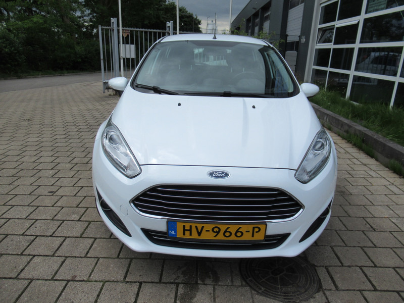 Ford Fiesta 1.0 EcoBoost 74KW Titanium 5-deurs - Hatchback: picture 4 Ford Fiesta 1.0 EcoBoost 74KW Titanium 5-deurs - Hatchback: picture 4