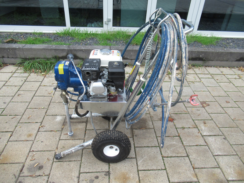 GMAX GRACO 3400 HONDA Verfspuit Lijnentrek / spuit apparaat Airless Sprayer - Air compressor: picture 5 GMAX GRACO 3400 HONDA Verfspuit Lijnentrek / spuit apparaat Airless Sprayer - Air compressor: picture 5