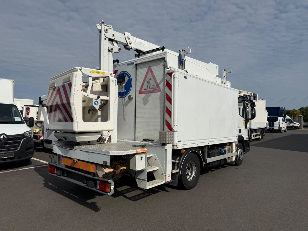 Iveco Eurocargo 120E18 E5/15m/Comet 151TAL - Truck mounted aerial platform: picture 4 Iveco Eurocargo 120E18 E5/15m/Comet 151TAL - Truck mounted aerial platform: picture 4