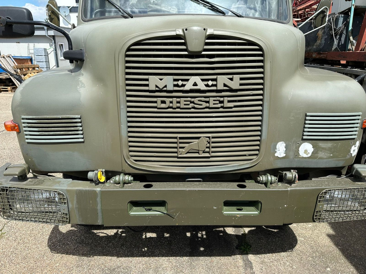 MAN 11.136 HA 4X4*H-zul.*schön*ex belg. Armee - Curtain side van: picture 4 MAN 11.136 HA 4X4*H-zul.*schön*ex belg. Armee - Curtain side van: picture 4