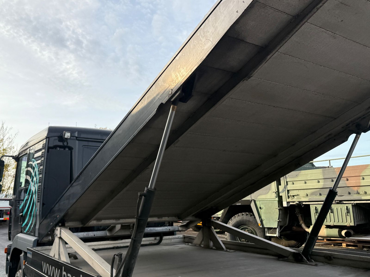 MAN TGL 8.210 Moetefindt, Doppelstock, Winde, Klima - Autotransporter truck: picture 5 MAN TGL 8.210 Moetefindt, Doppelstock, Winde, Klima - Autotransporter truck: picture 5