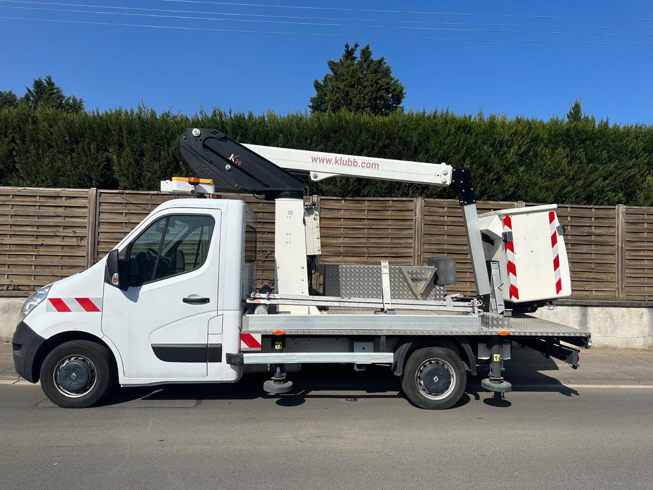 Renault Master III*Steiger 12m*orig.km*Topzustand* Renault Master III*Steiger 12m*orig.km*Topzustand* - Truck mounted aerial platform, Commercial vehicle: picture 3 Renault Master III*Steiger 12m*orig.km*Topzustand* Renault Master III*Steiger 12m*orig.km*Topzustand* - Truck mounted aerial platform, Commercial vehicle: picture 3