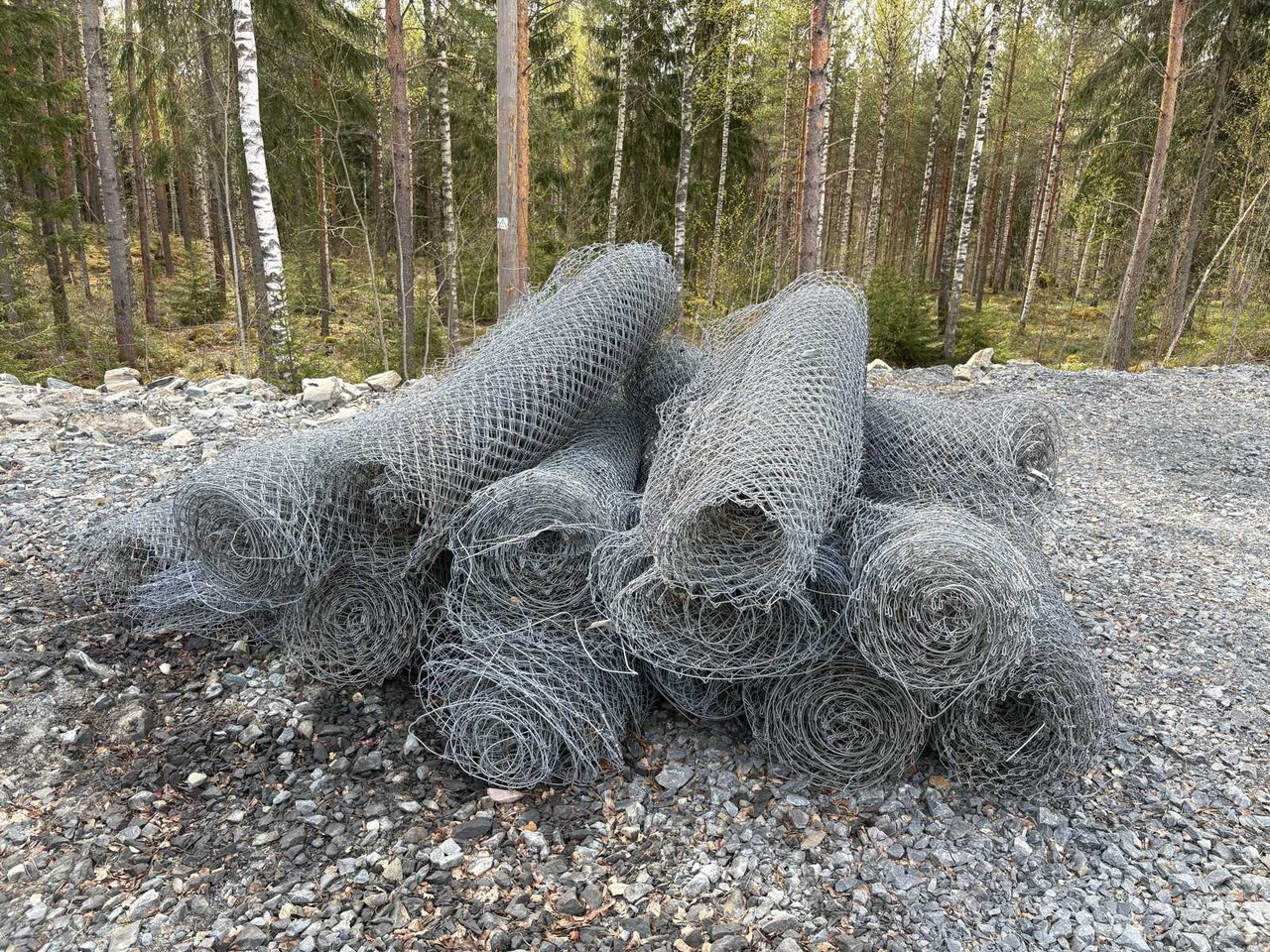 Mesh fence 13pcs rolls - Construction equipment: picture 4 Mesh fence 13pcs rolls - Construction equipment: picture 4