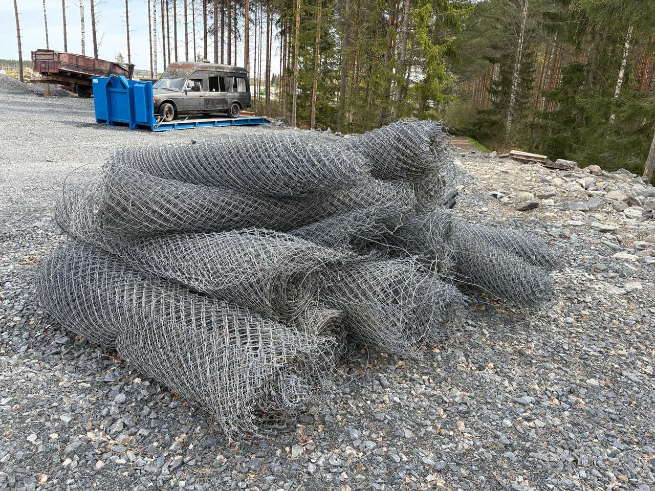Mesh fence 13pcs rolls - Construction equipment: picture 2 Mesh fence 13pcs rolls - Construction equipment: picture 2