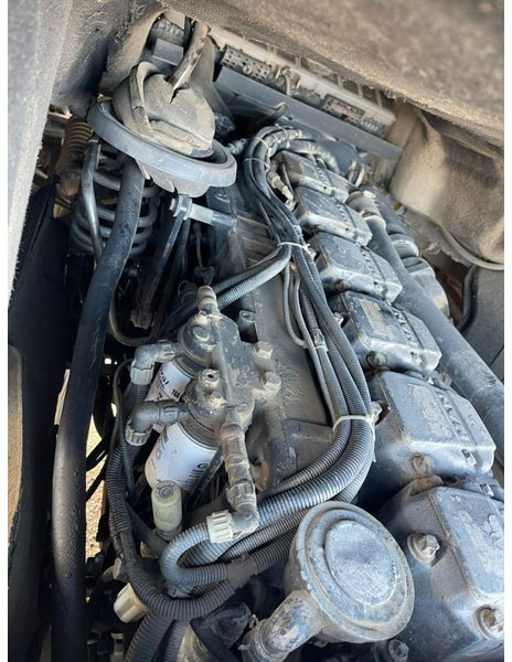 Tractor unit MAN 19.464 F2000: picture 9 Tractor unit MAN 19.464 F2000: picture 9