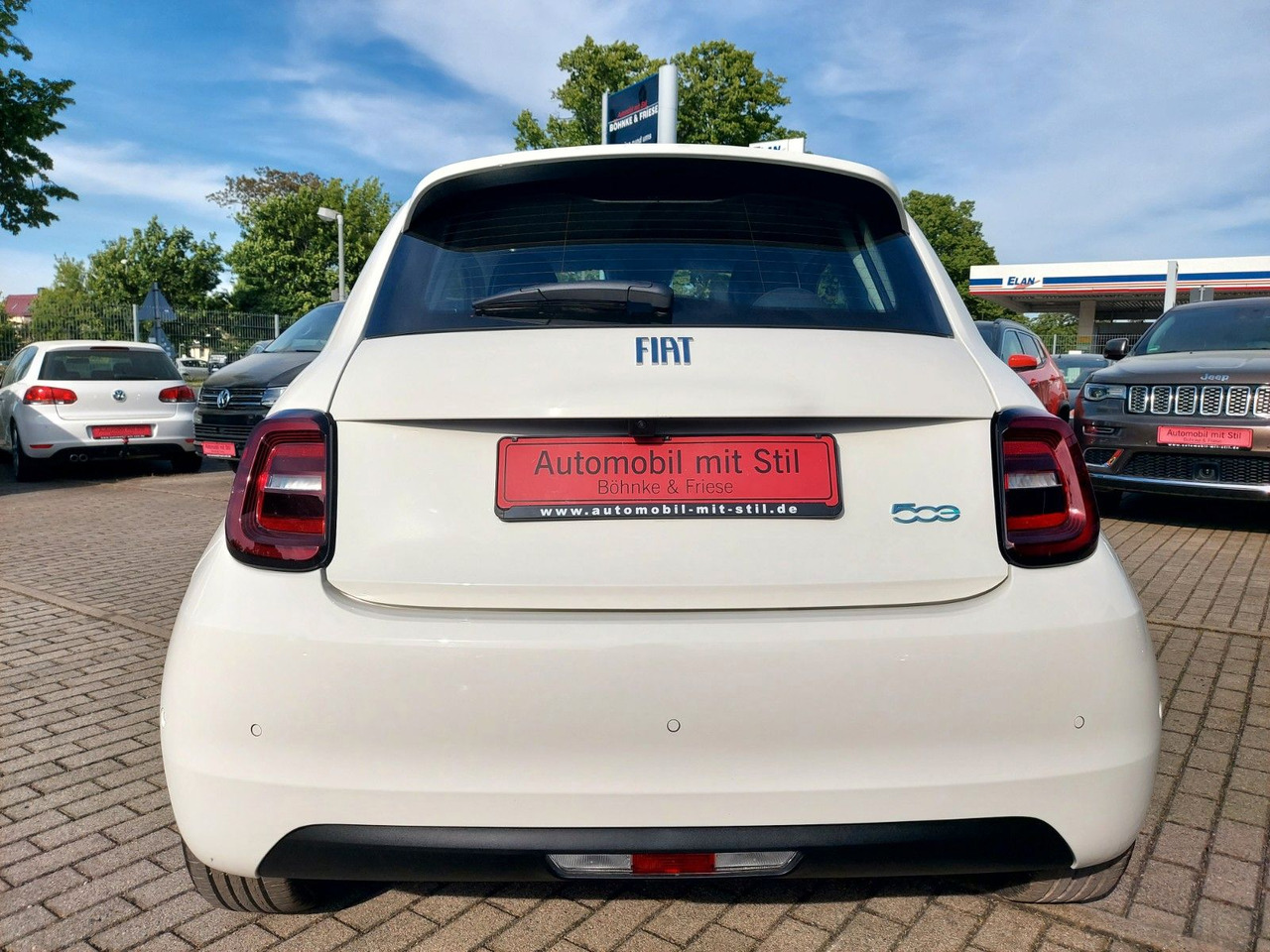 Fiat 500e 500 e La Prima JBL DAB Spurassist - Car: picture 4 Fiat 500e 500 e La Prima JBL DAB Spurassist - Car: picture 4