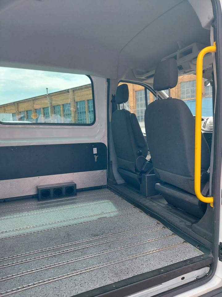 Passenger van Ford Transit Kombi 350 L3 hoch Trend Rollstuhl Lift: picture 18 Passenger van Ford Transit Kombi 350 L3 hoch Trend Rollstuhl Lift: picture 18
