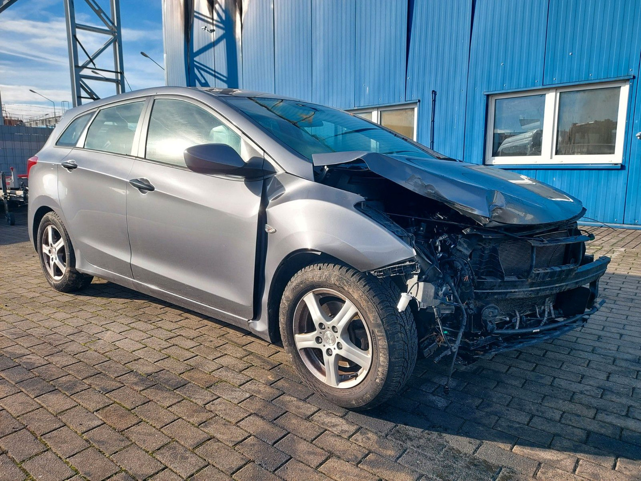 Hyundai i30 cw Classic Klima - Station wagon: picture 2 Hyundai i30 cw Classic Klima - Station wagon: picture 2