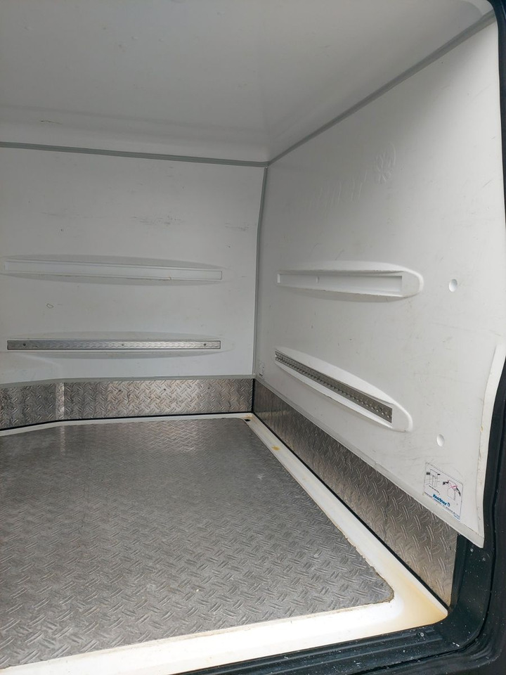 Mercedes-Benz Vito 116 CDI Lang Kühler Cooler KERSTNER 220V - Refrigerated delivery van: picture 5 Mercedes-Benz Vito 116 CDI Lang Kühler Cooler KERSTNER 220V - Refrigerated delivery van: picture 5
